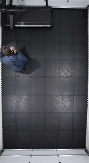 Garage Gym Makeover: From Mess to Muscle💪 #homeworkout #fitspo #DIY #GarageGym