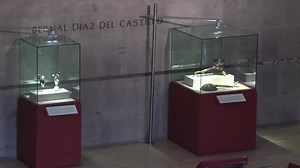 Mexican First Lady Beatriz Gutierrez, American counterpart Jill Biden and Canadian First Lady Sophie Gregoire Trudeau listen to the Templo Mayor museum's guide explain the pre-Hispanic pieces on display during a visit | Reuters