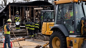 House explodes in Pompton Lakes with 6 firefighters inside: It 'blew the roof right off'