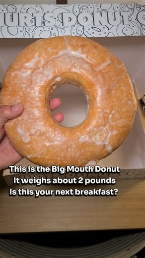 Various locations of Hurts Donut Co Coralville Ia sell an enormous donut called the "Big Mouth" that weighs about 2 pounds. You can customize it with frosting and brave souls can take it for the 90 second challenge. How do you like your chances? #donuts #trysomethingnew #localfood #localeats #bigback #cheatmeal #carbs #sugar #foodies #coloradosprings #wildtimes #mondaymood #bites #donutshop #getit | Freak Eating