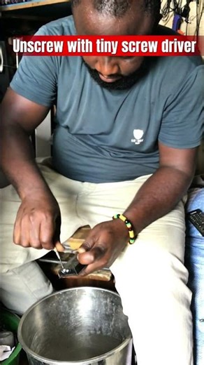 How to clean and maintain original Sony LCD/LED remote control #izugodtech #bantama #tech