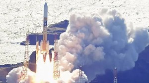 Japan's 'moon sniper' joins lunar race