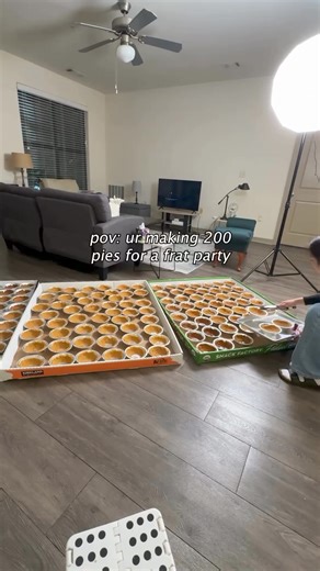 3.3K views · 104 reactions | this is the peak of my french pastry school training. #pie | Alchenny | Facebook