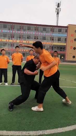 152K views · 2.7K reactions | Shaolin grappler’s close-to-body fighting #selfdefense #defender #defense #learning #teaching #techniques #kungfu #boxing #training #reels #reels2023 #reelsusa #fyp #martialarts | Elite Show | Facebook