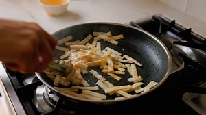 Crunchy, crispy tortilla strips for your Chicken Tortilla Soup! They are super easy to make. You can also do a dry pan fry without oil, constantly moving them around - although they won't be as crispy! 😇 Give them a go to add to your Chicken Tortilla Soup in our new cookbook The Healthy Mix Dinners 2 - Presale on now! x | Nikalene Riddle