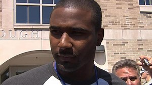 EJ Manuel Arrives at Camp