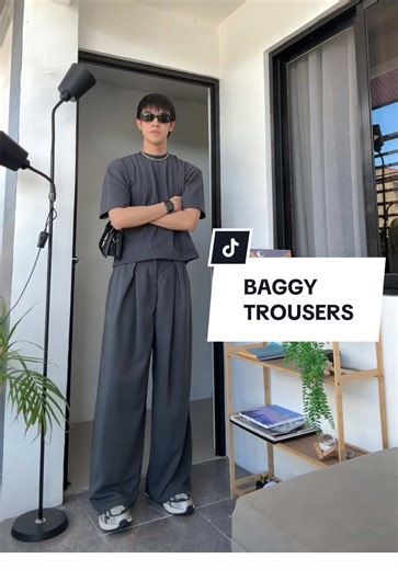 Korean Style Wide Leg Pleated Baggy Trousers