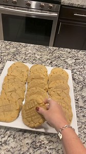 749K views · 11K reactions | These chewy peanut butter cookies are...