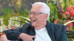 A Praça dessa semana está no ar! Vem rir com a gente e começar o fim de semana em grande estilo! #APraçaÉNossa | A Praça É Nossa