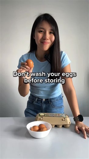 Natalie Loo | Nutrition Coach on Instagram: "Don’t wash your eggs before storing! Farm-fresh eggs come with a natural coating called the “bloom”. It protects against bacteria and helps the eggs stay fresh longer, even at room temperature. Store-bought eggs may have part of the bloom removed during light cleaning before packaging, so they should be refrigerated as soon as you bring them home. So only wash your eggs right before using them, not before storing! That way, you keep them fresh and pro