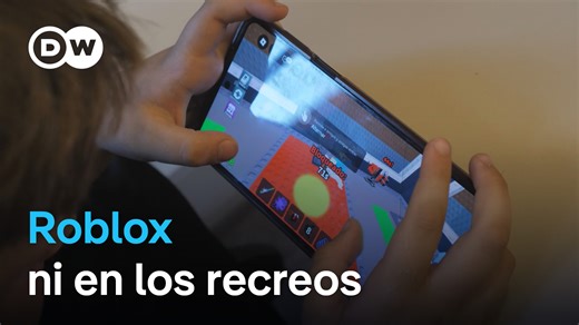 Buenos Aires bloquea Roblox en las escuelas La capital argentina reacciona así a la denuncia de un presunto caso de grooming o acoso. La plataforma de juegos Roblox comenzará a exigir reconocimiento facial o documento para evitar que adultos se hagan pasar por niños. | DW Español