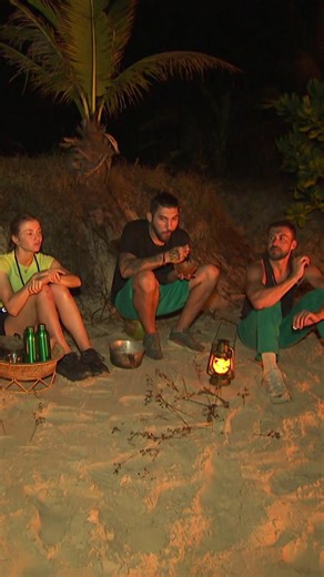 Chiar dacă nu au câștigat recompensa, Norocoșii au făcut și ei de un mini-beach party 💚 #desafio #aventura #protv #voyo | Desafio: Aventura