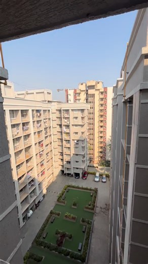skyvista.in on Instagram: "2BHK BORIVALI WEST 📍 9920165251☎️ ✅ 589 Carpet Area ✅ 10th Storey Building ✅ Surface Car Parking 🅿️ ✅ Untouched ✅ Oc received #property #2bhk #borivali #trending #realestate"