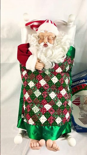 Snoring.Whistling.Sleeping.Animated Santa Claus#shortsclip#shortcrafts#youtubeshorts