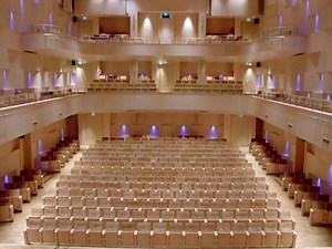 Muusika ja teatri kodu | Videoarhiiv | ERR