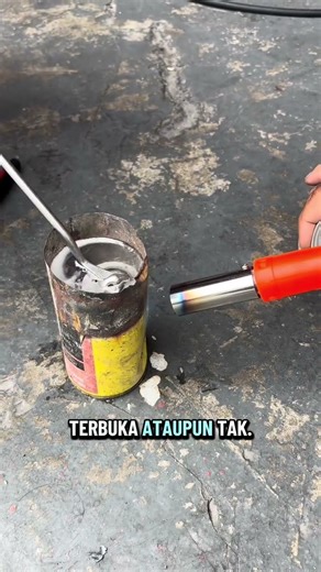 Cara test thermostat #automotive #mechanic #diy