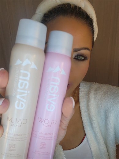 I love @Evian Facial Spray since as long as I can remember these are hydrating and fab for before and after makeup made my skin so soft hydrated and glowy ty #makeup #dryskin #makeupsettingspray #beautymusthaves #glassskin
