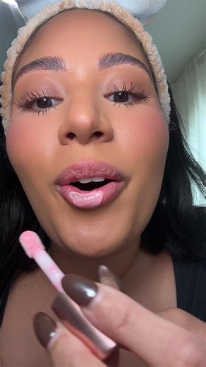 yalllll 🤤😍 these lip plumpers aren’t the type to make your lips burn but still somehow PLUMP and HYDRATE those lips 🥹 @LAWLESS Beauty #lawlessbeauty #forgethefiller #summersweetplumpertrio #falldealsforyou #tiktokshopcreatorpicks