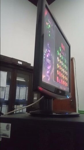 bejeweled 2 gameplay puzzle