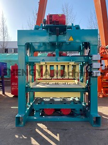 [Hot Item] Shengya Qtj4-40 Semi-Automatic Paving Block Making Machinery Hollow Interlock Blocks Making Machinery