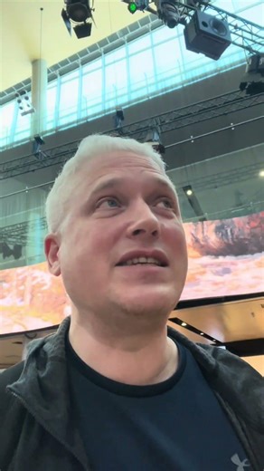 Helsinki Airport vs Stanstead Airport. #airports #travelvlog