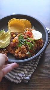 This Instant Pot Mexican Quinoa is a quick and easy vegan one-pot meal which comes together in 30 minutes or less! Full recipe: https://www.cookwithmanali.com/instant-pot-mexican-quinoa/ | Cook with Manali