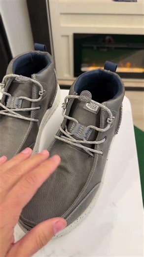 HEYDUDE Bradley Chukka Classic Comfortable Lightweight Slip on Boots #tiktokshopcreatorpicks