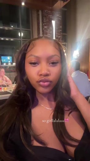 Makeup Tips for a Night Out at the Bar