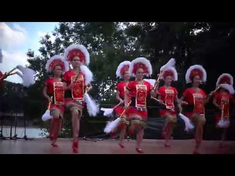 阿美族 竹竿舞 taiwanese aboriginal dance (Taiwan)