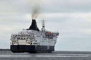 DFDS sluker selskap for 3 milliarder