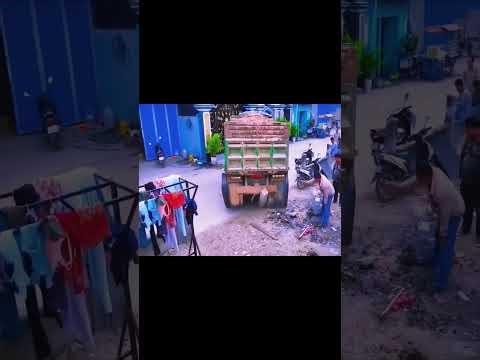 Here’s what I found about FB lifestyles — title / description and working-time status 👇