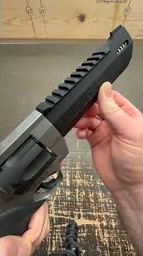 MAGNUM POWER! Taurus Raging Hunter Revolvers 357 & 44 Magnum!