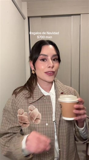 8 Ideas de Regalos de Navidad para Mujer por menos de $700