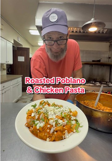 Creamy Roasted Poblano and Chicken Pasta Recipe