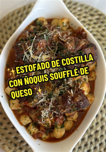 Estofado de Costilla con Ñoquis Soufflé