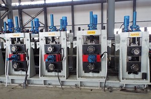 [Hot Item] Auto PC Adjustment Round to Square Weld Pipe Mill Tube Making Machine