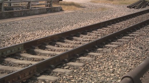 Travis County approves $124K study for Austin to San Antonio rail link