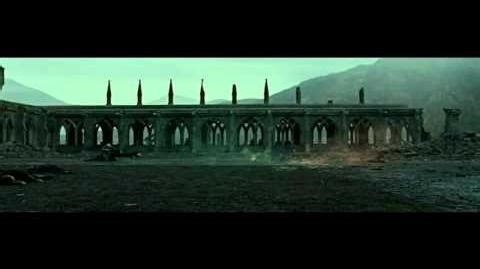 Harry Potter Deathly Hallows Part 2 Voldemort vs Harry Potter Final Battle Full Scene