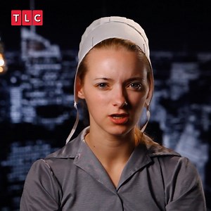 This Amish teenager has NO TEETH because of untrained Amish dentists, but this modern Dr surprises her with a set of new teeth! 🥺 #BreakingAmish | TLC UK