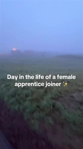 Day in the life of a female apprentice joiner ✨ #fyp #womenintrades #buildersoftiktok #joiner #joinery