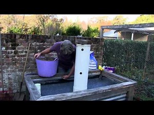 Chris Francis Wicking Worm Bed