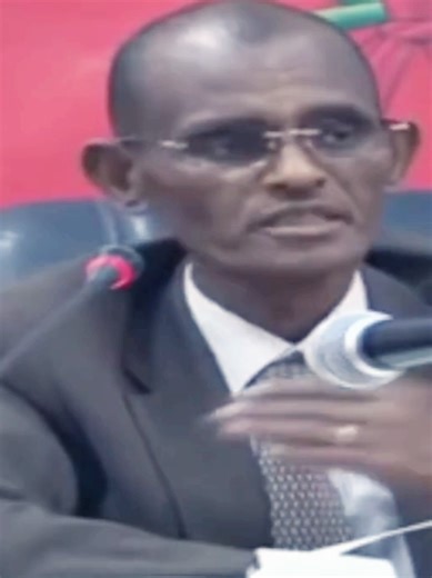 Obbo Alamaayyoo Atoomsaa: Sirna Aadaa Oromoo