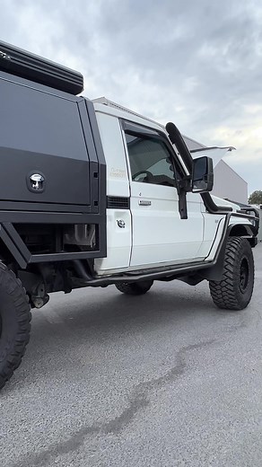 Custom HDJ79 Toyota Landcruiser Build Showcase