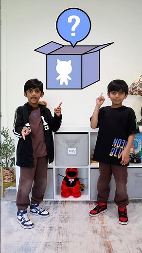 Learn What's Inside The Toy Box Song With Jay & Neil! (FAV Toys)