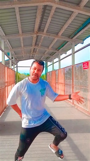 Chalo cheya cheya cheya cheya 🤑🤪🥵🤑🤪🥵👈#shorts