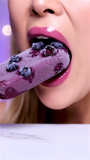 Blueberry Cheesecake Ice Cream Bar 🫐❄️ ASMR Eating