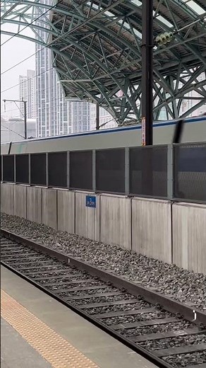 천안아산역 KTX 고속통과