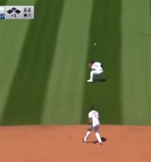 OUCH 😬 | Sports Knightly Baseball