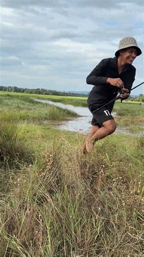 Villagers Trying to Catch Fish — Funny Moments at the Fishing Spot