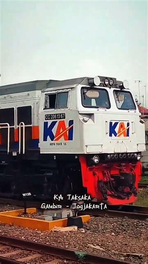 Welcome January 2026 #trending#keretaapi #lokomotif #railfans #keretaapifans #trend #4k #viral #kai